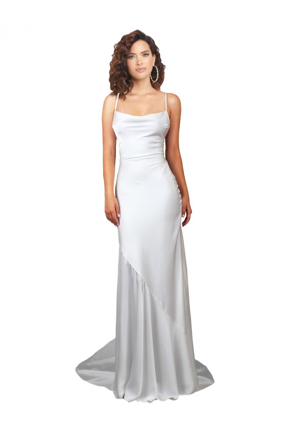 Blanc Fourreau Balayage train Satiné Soyeux Simple Plage Robes de mariée Pas Cher