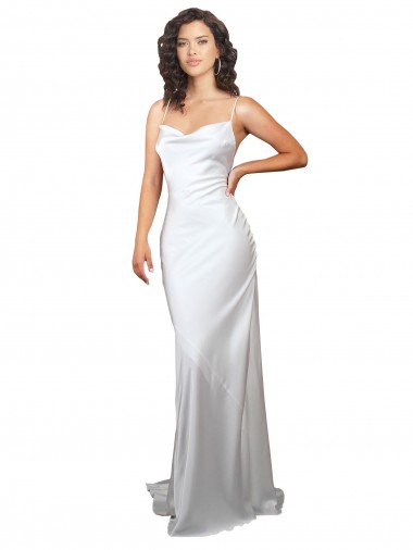 Blanc Fourreau Balayage train Satiné Soyeux Simple Plage Robes de mariée Pas Cher