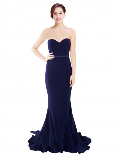 Bleu marine foncé Sirène Sans bretelle Balayage train Crêpe Stretch Longue Robes demoiselle d'honneur / Robes de bal Pas Cher