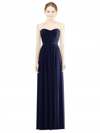 Bleu marine foncé Trapèze Sans bretelle Mousseline Longue Formelles Robes demoiselle d'honneur / Robes de soirée Pas Cher