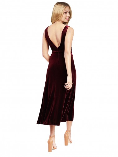 Bordeaux Trapèze Col V midi Velours Stretch Courte Robes demoiselle d'honneur / Robes de bal / Robes de cocktail
