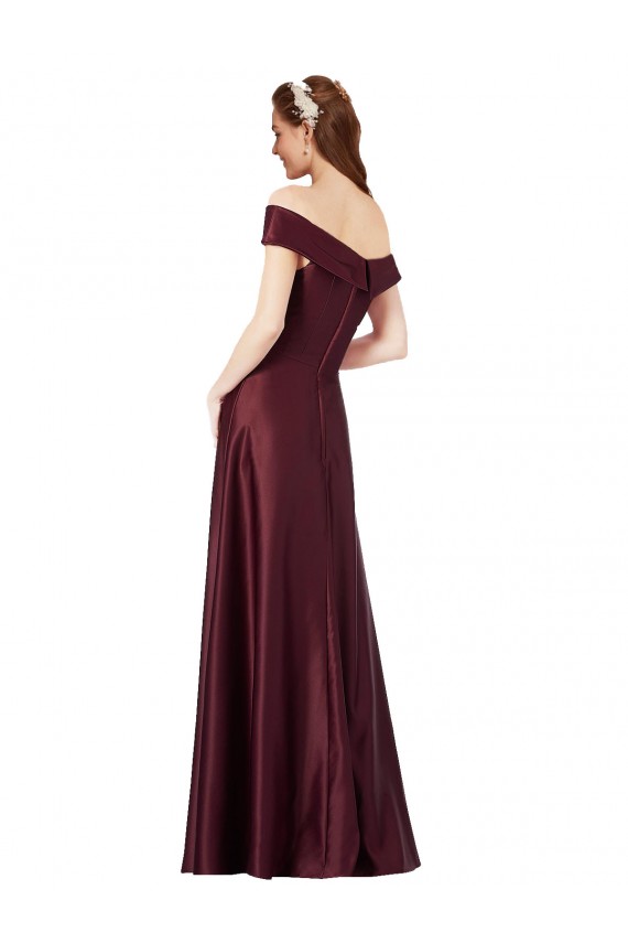 Bordeaux foncé Trapèze Épaule Dénudée Sans bretelle Satiné Longue Formelles Robes demoiselle d'honneur / Robes de soirée / Robes de bal Pas Cher