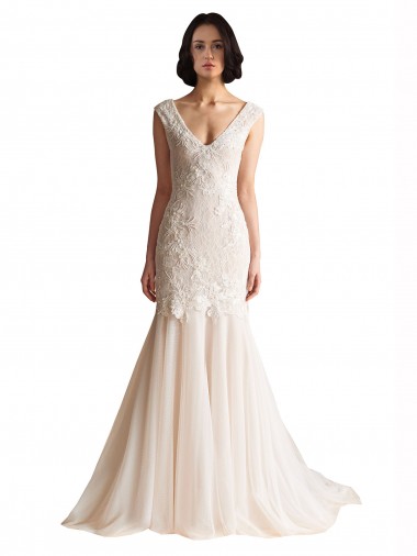 Ivoire & Champagne Sirène Col V Balayage train Tulle Robes de mariée Pas Cher