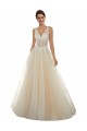 Ivoire & Champagne Trapèze Col V Tulle Dentelle Classique Robes de mariée Pas Cher