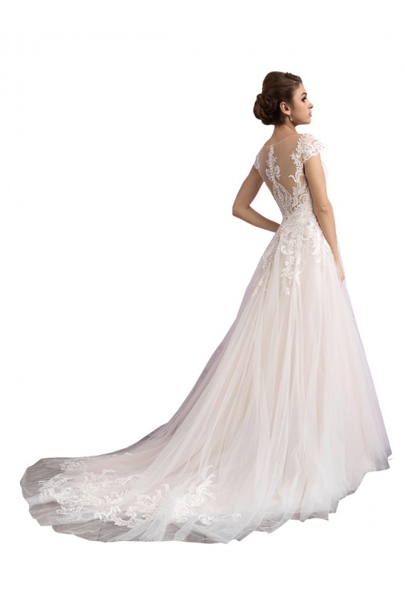 Ivoire & Champagne Trapèze Illusion Traîne cathédrale Tulle Dentelle Plage Robes de mariée Pas Cher