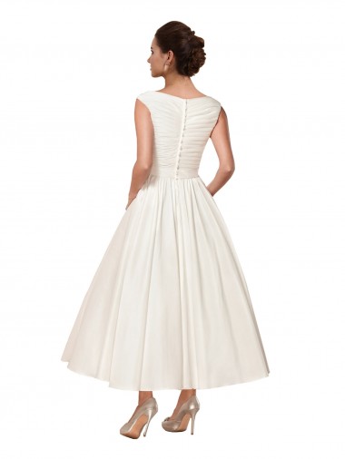 Ivoire Trapèze Col V Satiné Robes de mariée