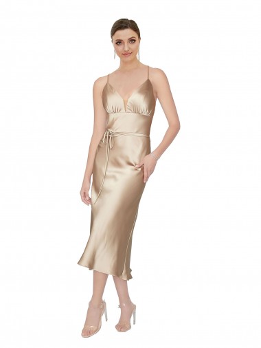 Trapèze Col V midi Satiné Soyeux Courte Robes demoiselle d'honneur / Robes de soirée / Robes de cocktail Pas Cher