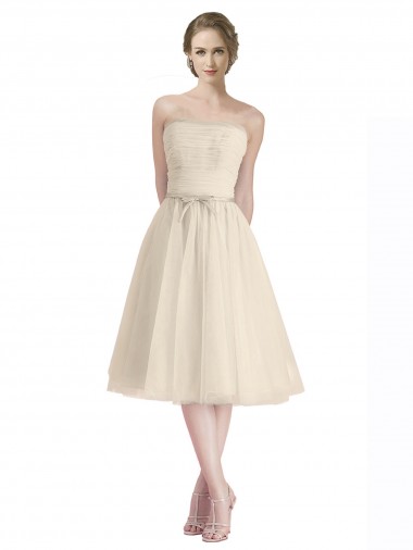 Trapèze Sans bretelle Tulle Courte Robes demoiselle d'honneur / Robes de cocktail Pas Cher