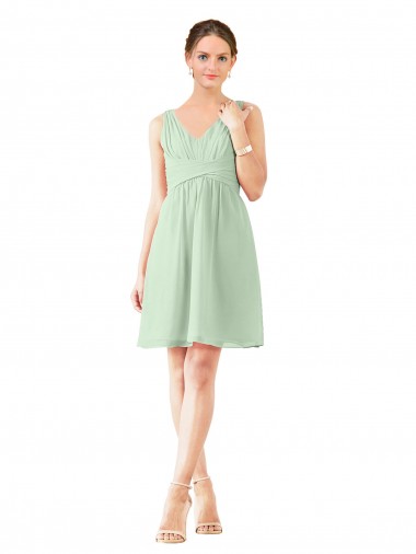 Vert Sauge Trapèze Col V Mousseline Courte Robes demoiselle d'honneur / Robes de cocktail Pas Cher